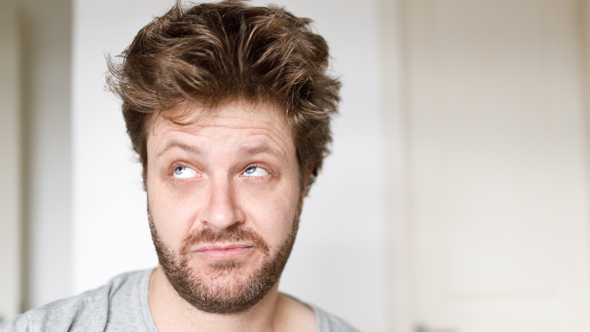 10 Easy Tips for Guys to Get the Messy Hair Look